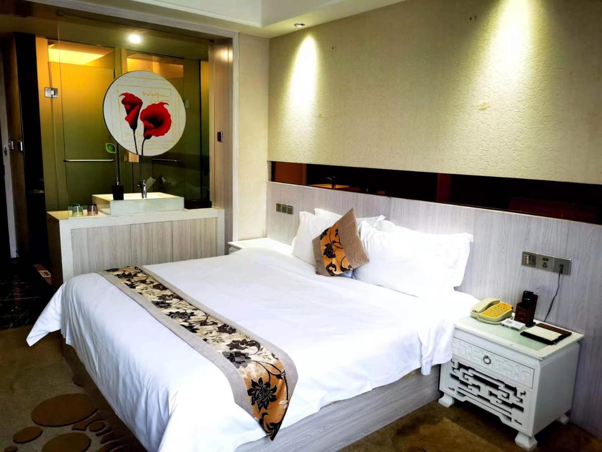 Paco Hotel Tianhe Coach Terminal Metro Satation Guangzhou-Free Shuttle Bus For Canton Fair Bagian luar foto