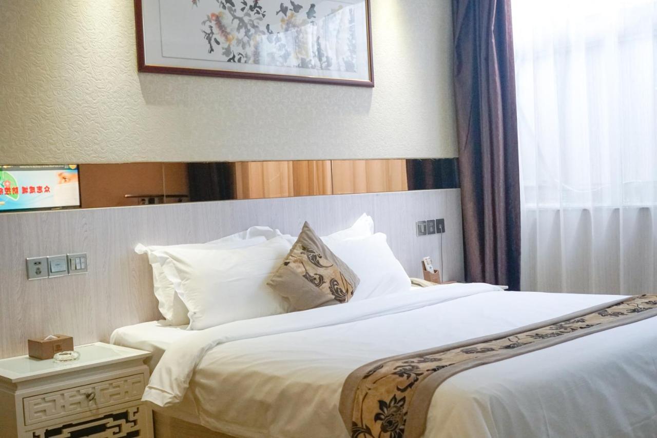 Paco Hotel Tianhe Coach Terminal Metro Satation Guangzhou-Free Shuttle Bus For Canton Fair Bagian luar foto